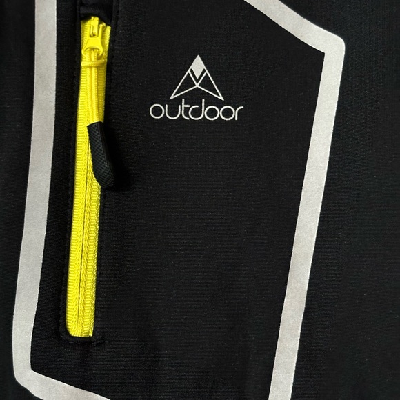 Crivit Black and Gray‎ Performance Jacket Mens size L - Picture 2 of 7